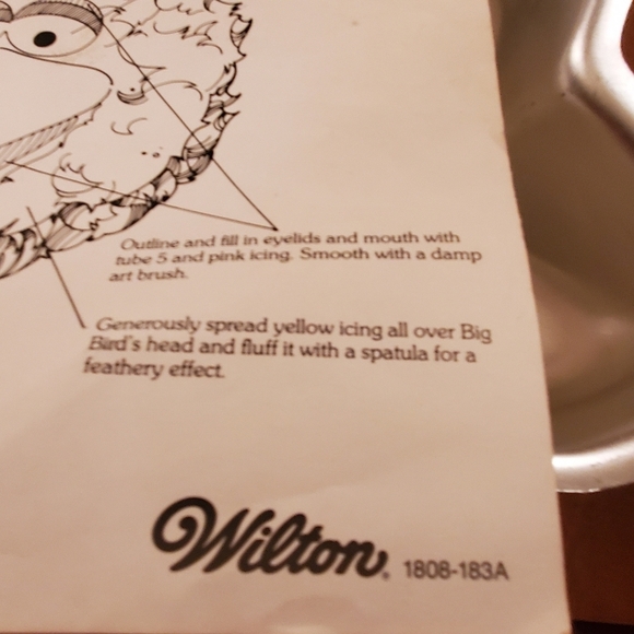 Vtg 70s Wilton Big Bird Cake Baking Mold Sesame Street W Decorating Instructions - Picture 6 of 6